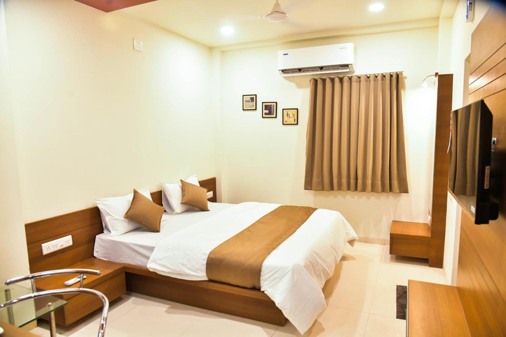 Hotel Ashooka Inn Gandhinagar Eksteriør bilde