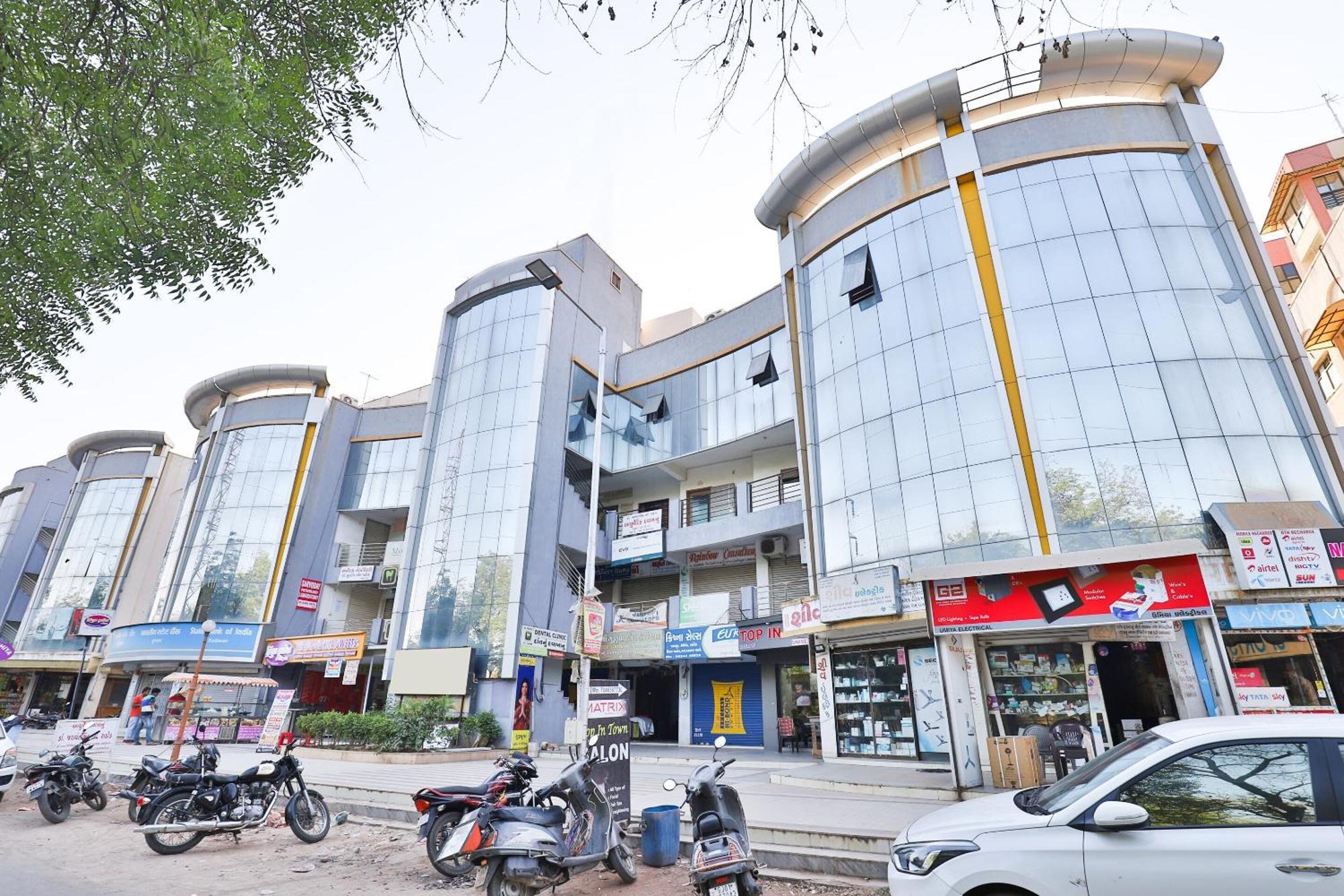 Hotel Ashooka Inn Gandhinagar Eksteriør bilde