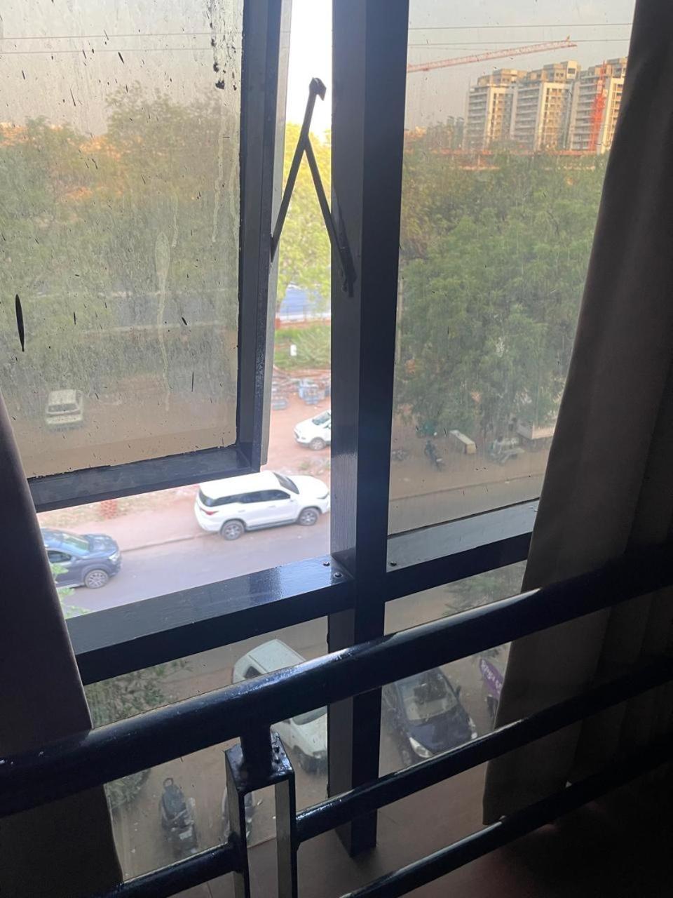 Hotel Ashooka Inn Gandhinagar Eksteriør bilde